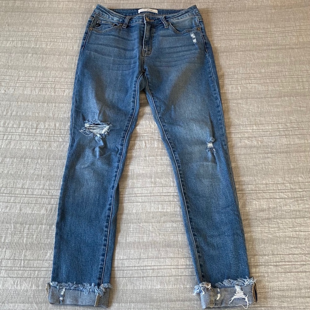 KanCan Lightly Distressed Jeans